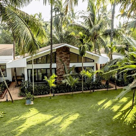 Coco Palms Resort, Diveāgar מראה חיצוני תמונה