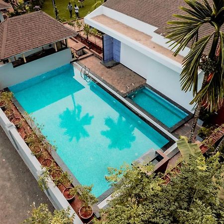 Coco Palms Resort, Diveāgar מראה חיצוני תמונה