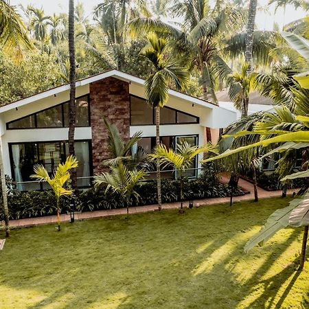 Coco Palms Resort, Diveāgar מראה חיצוני תמונה