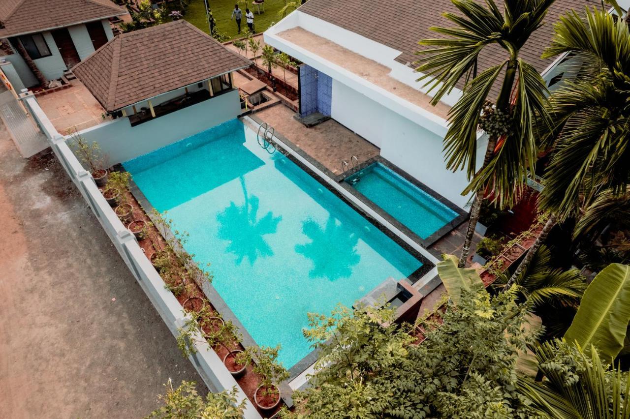Coco Palms Resort, Diveāgar מראה חיצוני תמונה